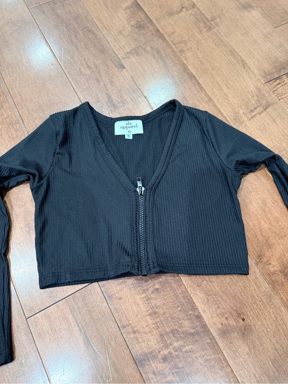 Black Ribbed Zip Crop Top - Long Sleeve